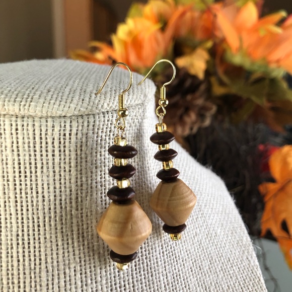 🌻Handmade Earrings 🌻 - Picture 7 of 7